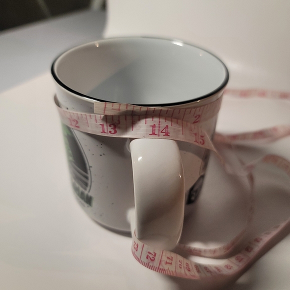 STARTWAR COFFE MUG.  White glossy ceramic. YODA PRINT. - Picture 13 of 14